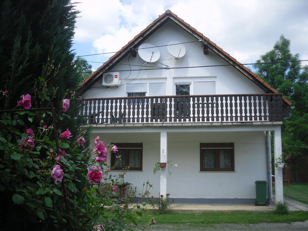 Apartment Barica Smoljanac Exterior foto